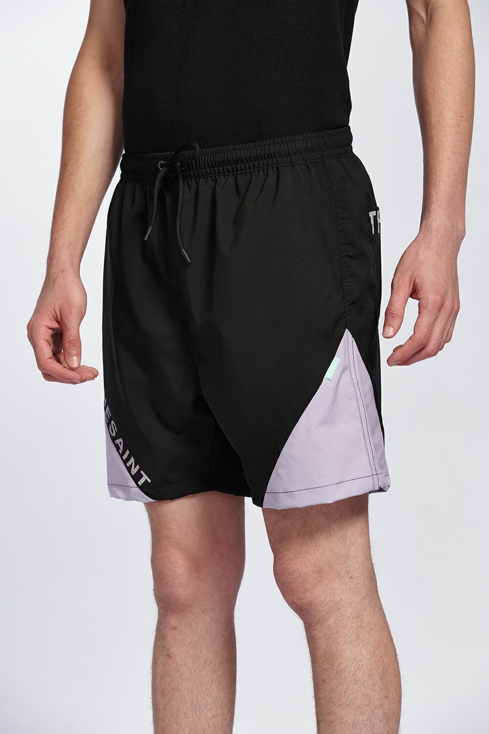 SHORT THE SAINT COM RECORTE NYLON