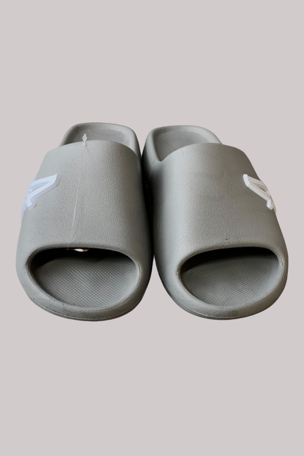 CHINELO SLIDE APPROVE PILLOW ONLY