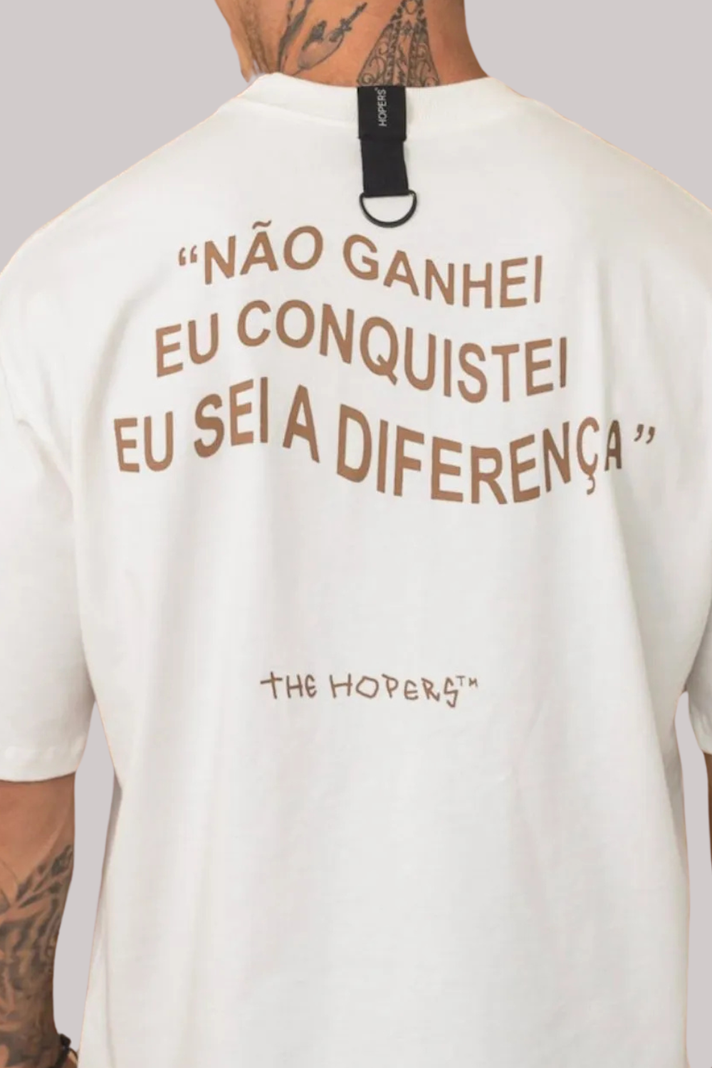 CAMISETA THE HOPER OVERSIZED CONQUEST