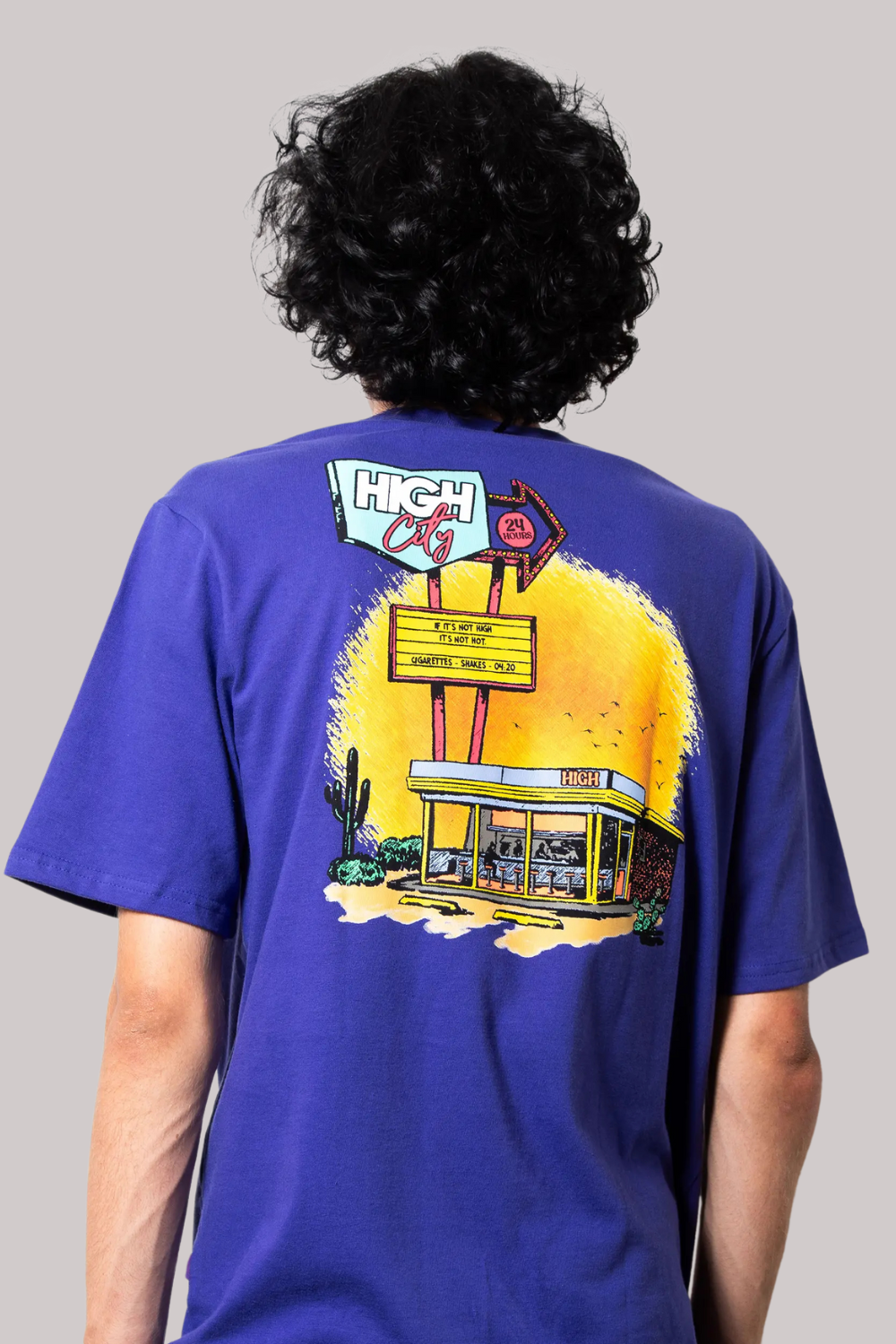 CAMISETA HIGH TEE CAFETERIA