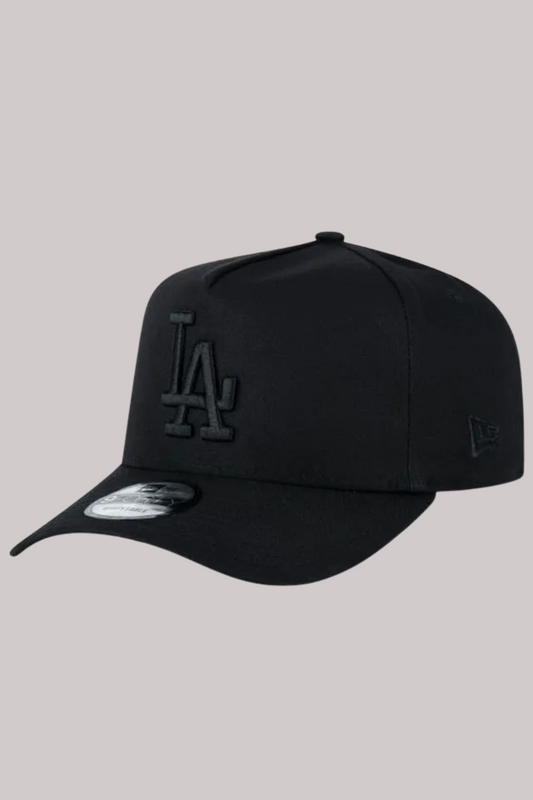 BONÉ NEW ERA 940 AF SN BACK TO BLACK LOSDOD MBI25BON043