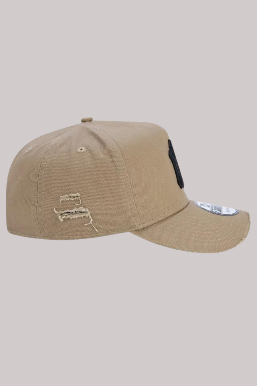 BONÉ NEW ERA 9FORTY A-FRAME ABA CURVA AJUSTÁVEL DESTROYED MLB NEW YORK YANKEES MBV24BON105