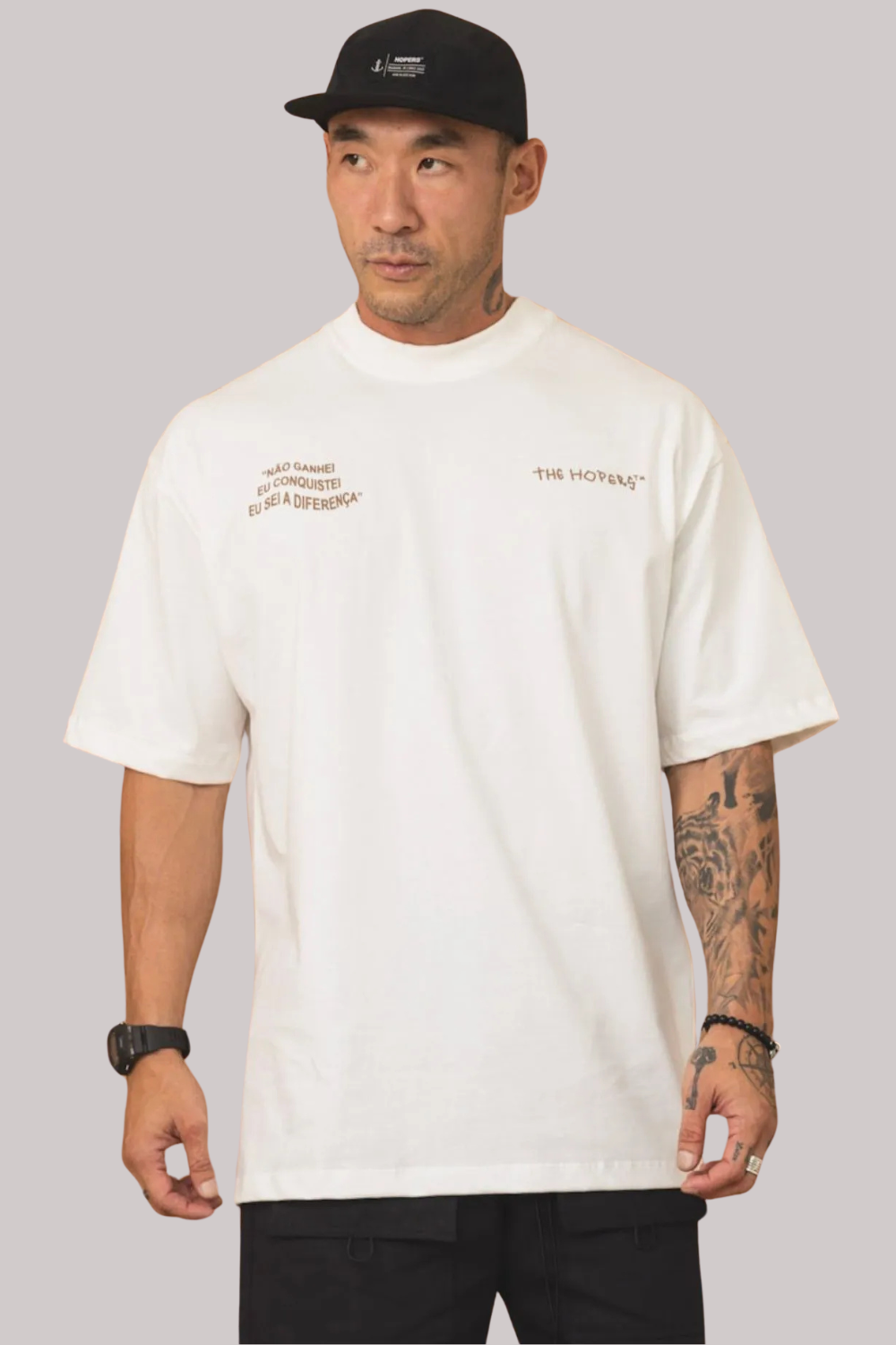 CAMISETA THE HOPER OVERSIZED CONQUEST