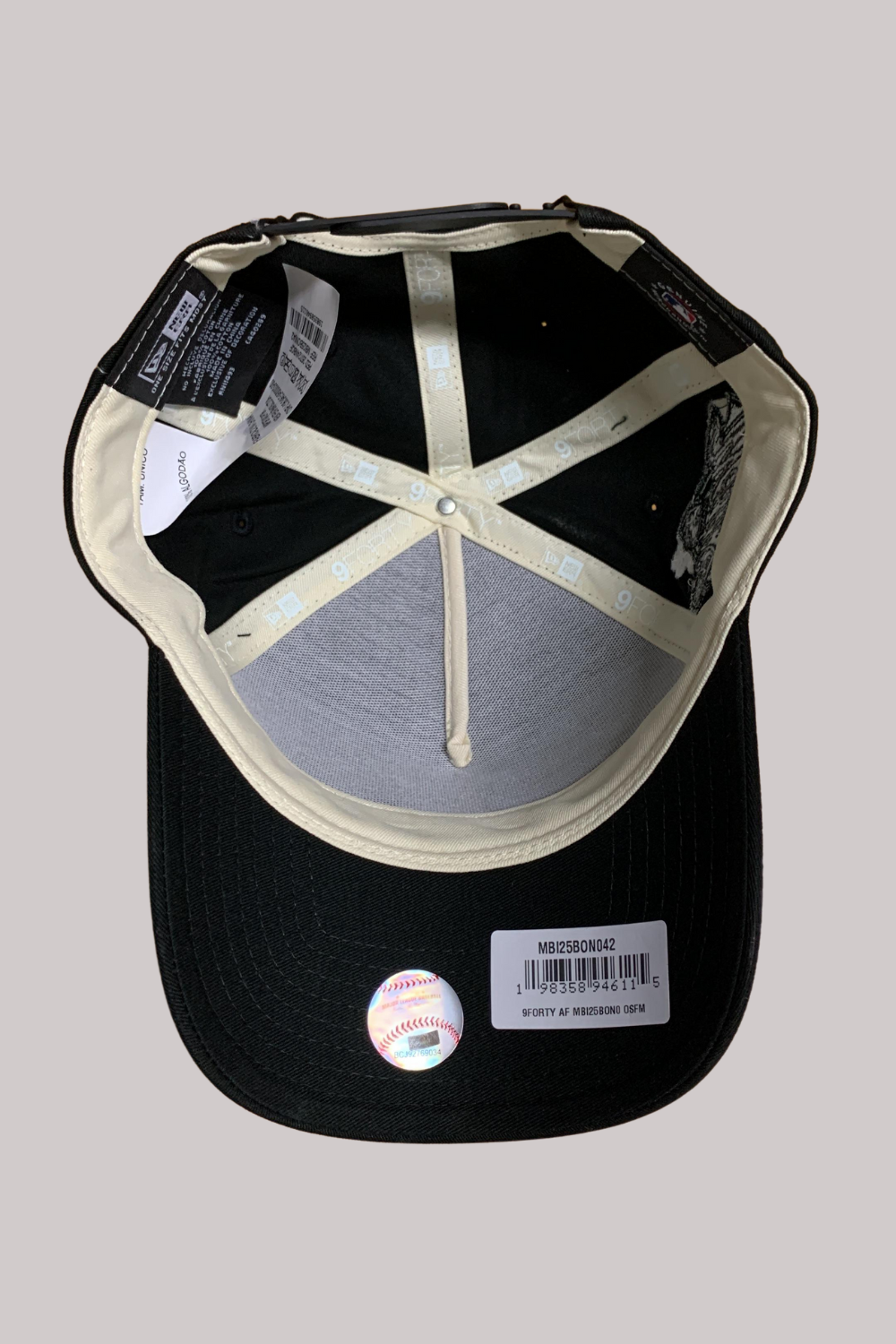 BONÉ NEW ERA 940 AF SN BACK TO BLACK NEYYAN BLK MBI25BON042
