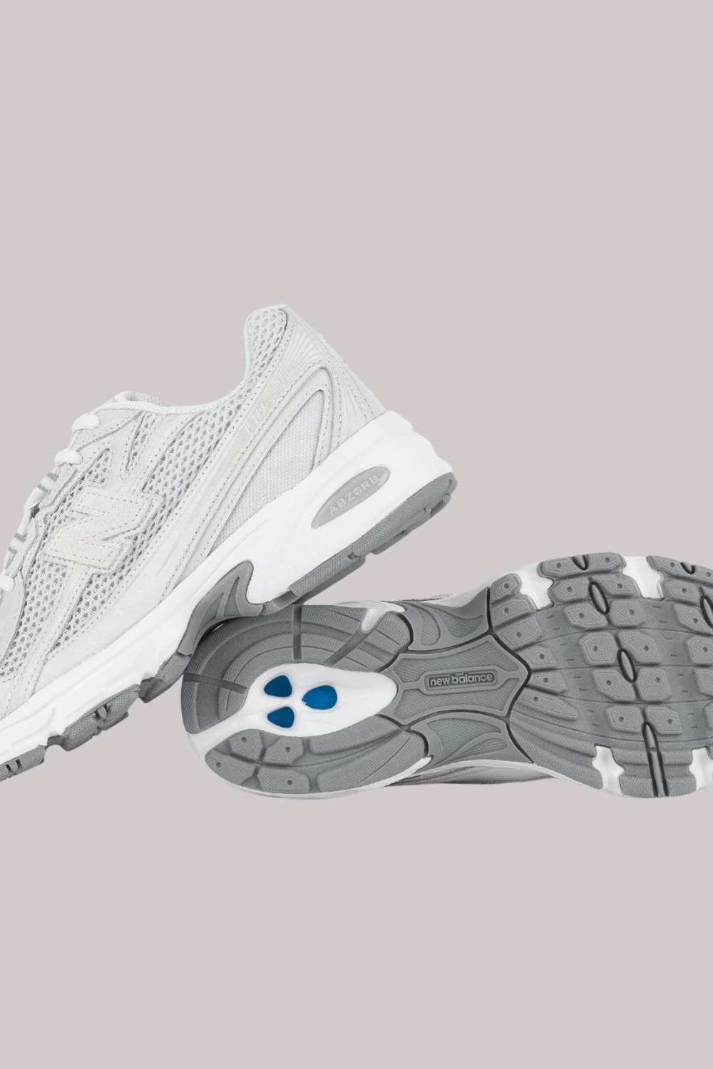 TÊNIS NEW BALANCE 740 U740GS2