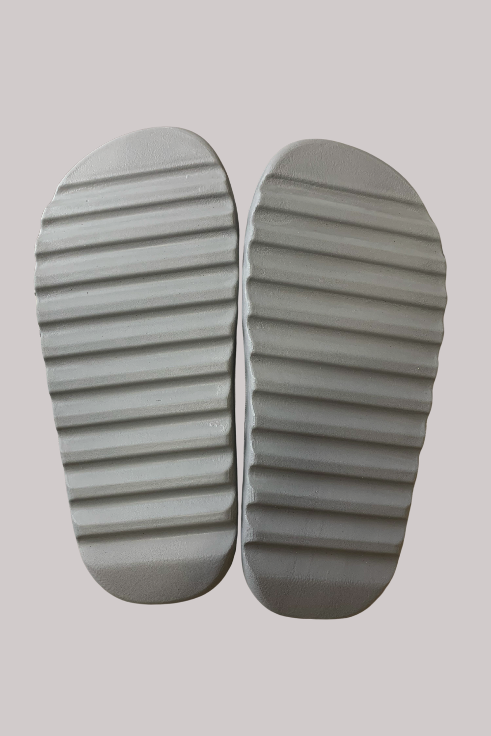 CHINELO SLIDE APPROVE PILLOW ONLY