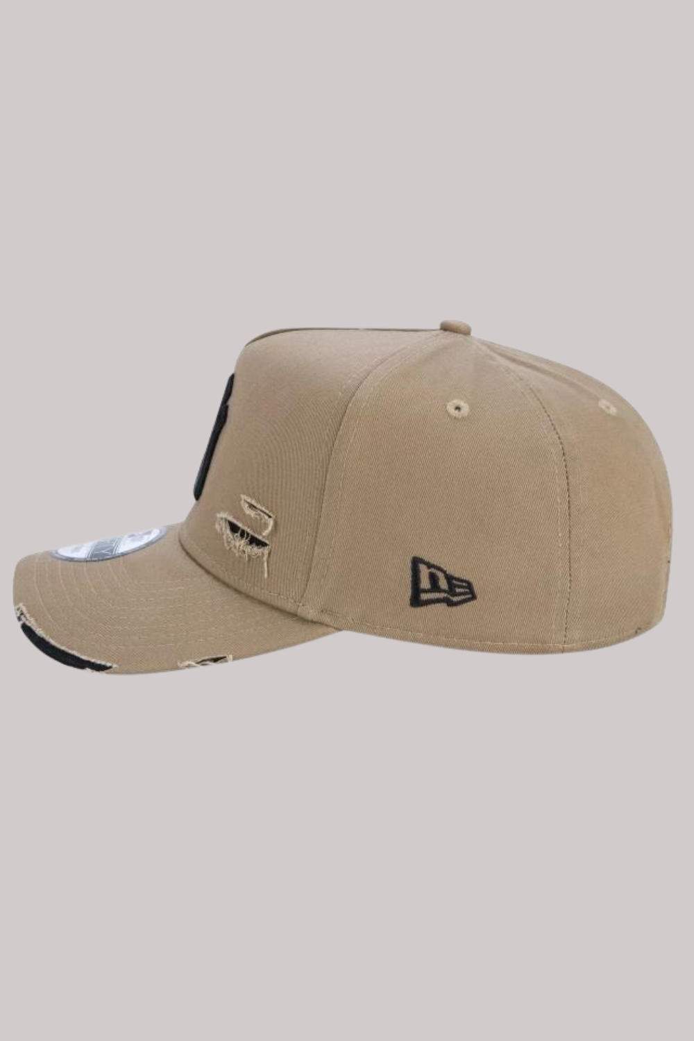 BONÉ NEW ERA 9FORTY A-FRAME ABA CURVA AJUSTÁVEL DESTROYED MLB NEW YORK YANKEES MBV24BON105