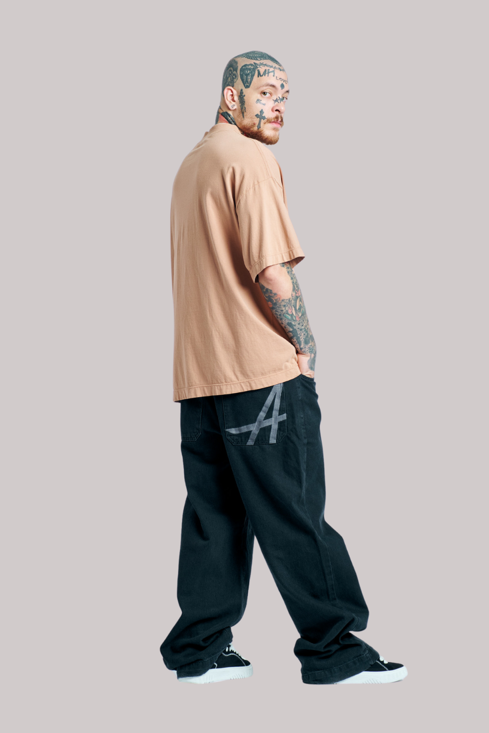 CAMISETA APPROVE HUGE MONOCHROMATIC