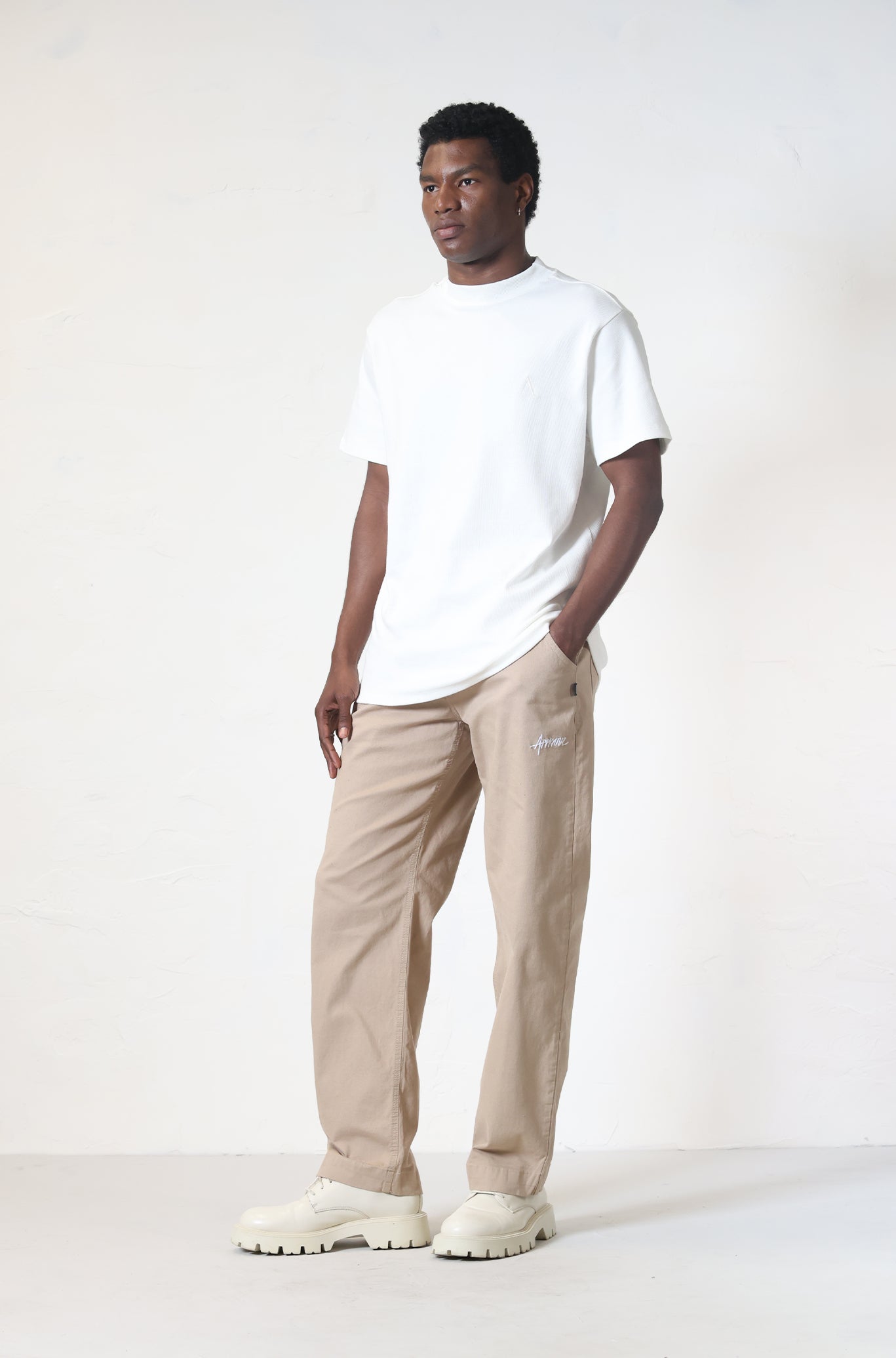 Camiseta Slim Approve Canvas Off Whitte