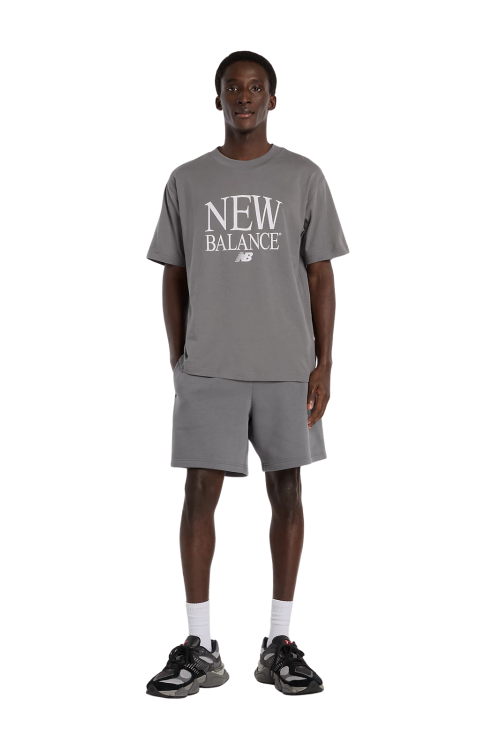 CAMISETA NEW BALANCE REIMAGINED GRAPHIC MT61X6EQB.CAS