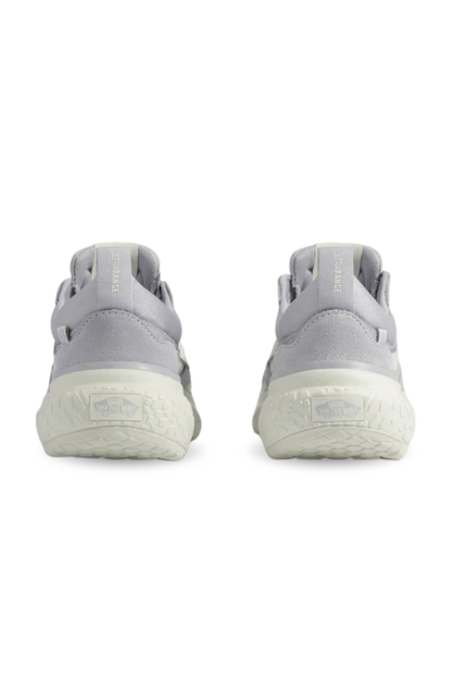 TÊNIS VANS ULTRARANGE NEO VR3 MTE LILAC VN000BCELLC