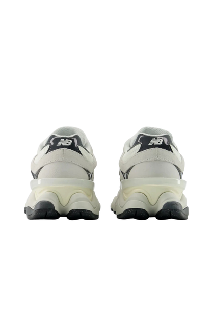 TÊNIS NEW BALANCE 9060 U90602FD