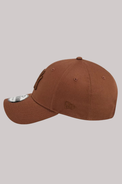 BONÉ NEW ERA LEAGUE ESSENTIAL 9FORTY NEW YORK YANKEES 60691396C013
