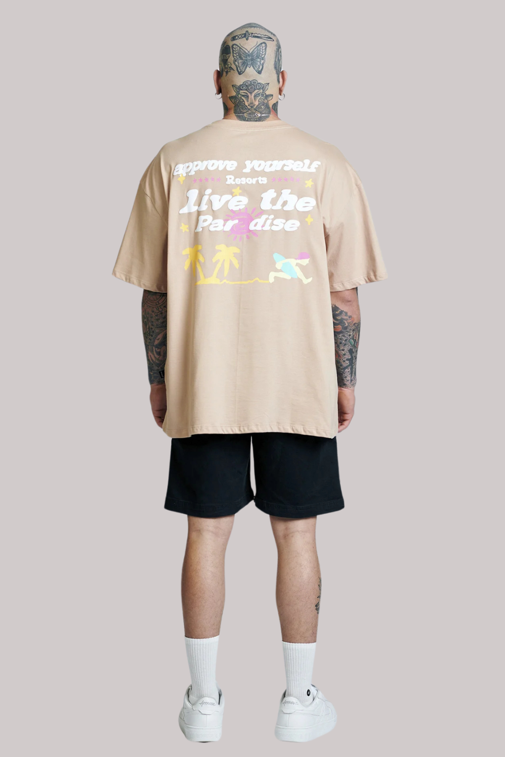 CAMISETA APPROVE HUGE RESORT BEGE
