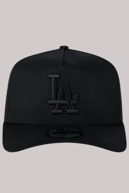 BONÉ NEW ERA 940 AF SN BACK TO BLACK LOSDOD MBI25BON043