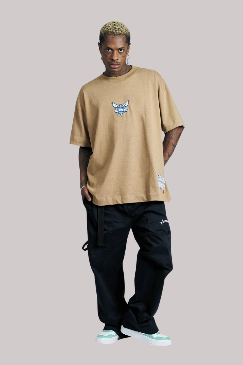 CAMISETA APPROVE X NBA HUGE BEAR HORNETS