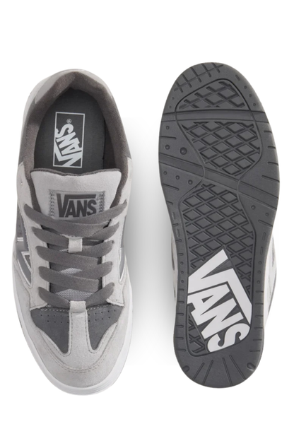 TÊNIS VANS UPLAND VN000D6FEWR CINZA
