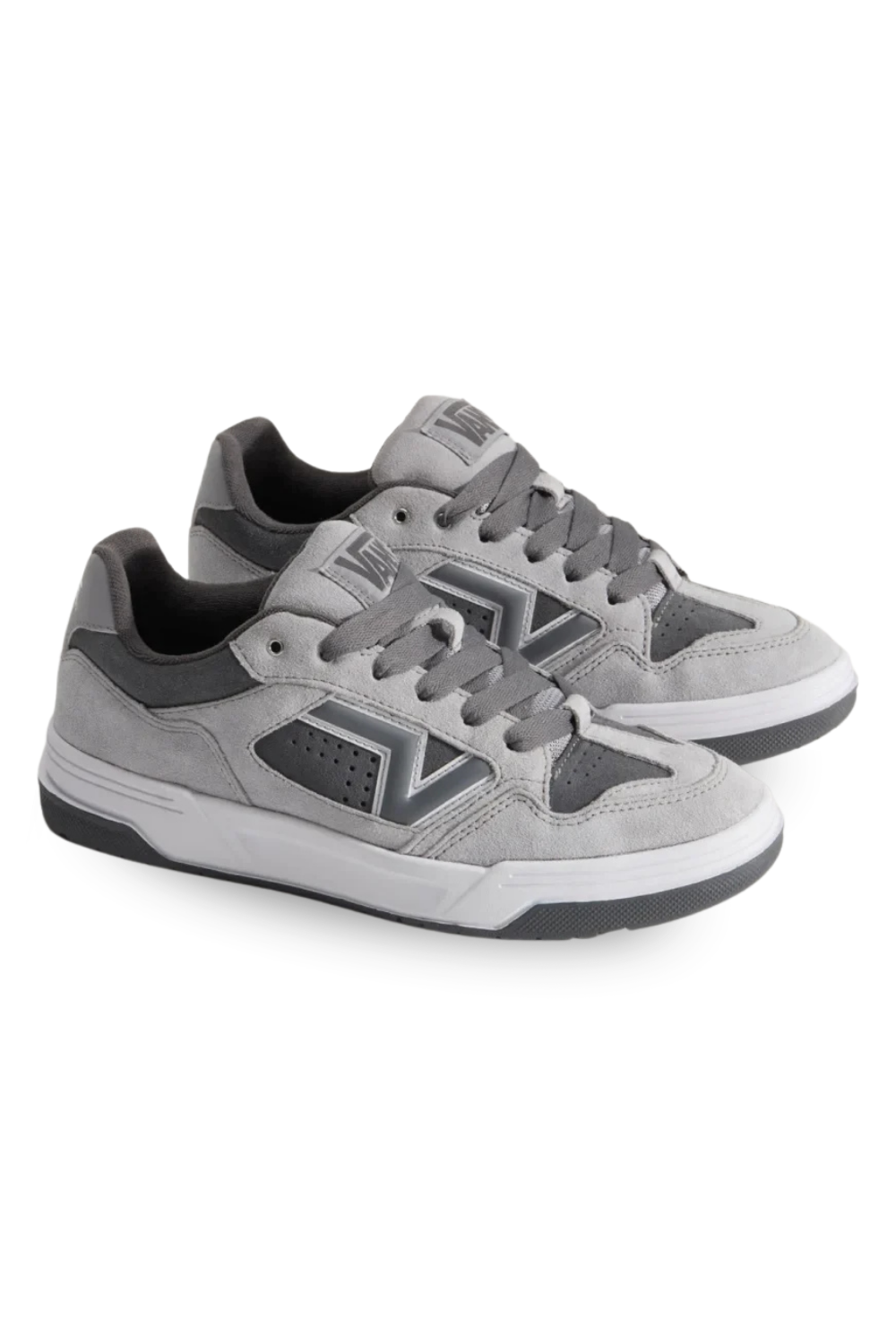 TÊNIS VANS UPLAND VN000D6FEWR CINZA