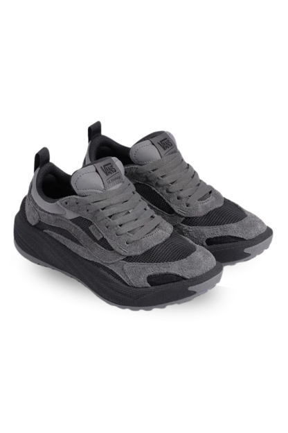 TÊNIS VANS ULTRARANGE NEO 2.0 VN000EJ8GR6 CINZA