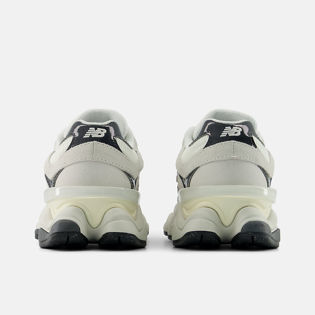 TÊNIS NEW BALANCE 9060 U90602FD