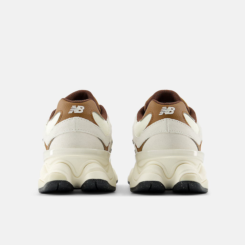 TÊNIS NEW BALANCE 9060 U90603EG