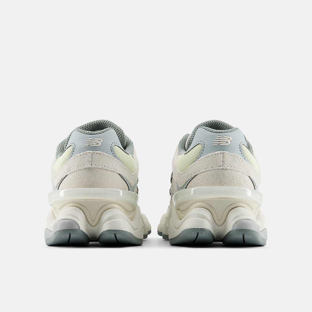 TÊNIS NEW BALANCE 9060 U90609RW BEGE