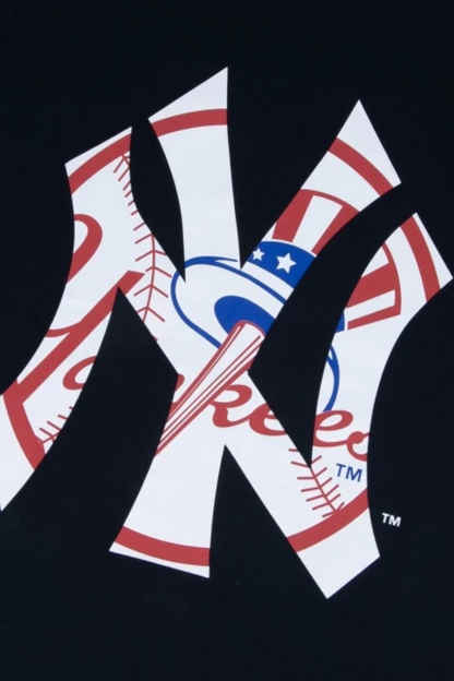 CAMISETA NEW ERA REGULAR MLB NEW YORK YANKEES WORLD OF LOGOS MBV25TSH0257